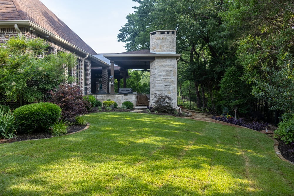 landscape beds green lawn new sod 1