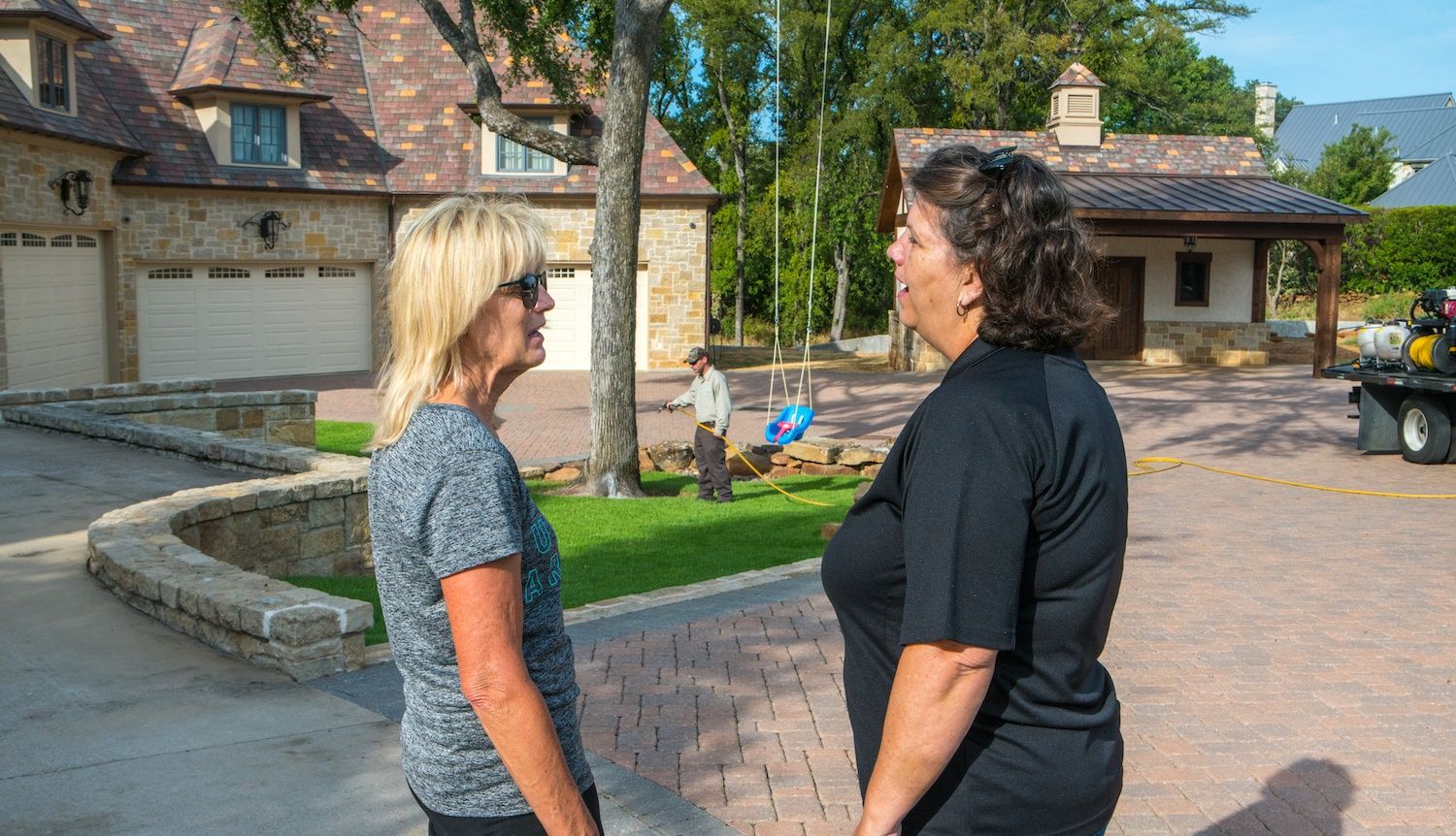 landscape professional talking to customer