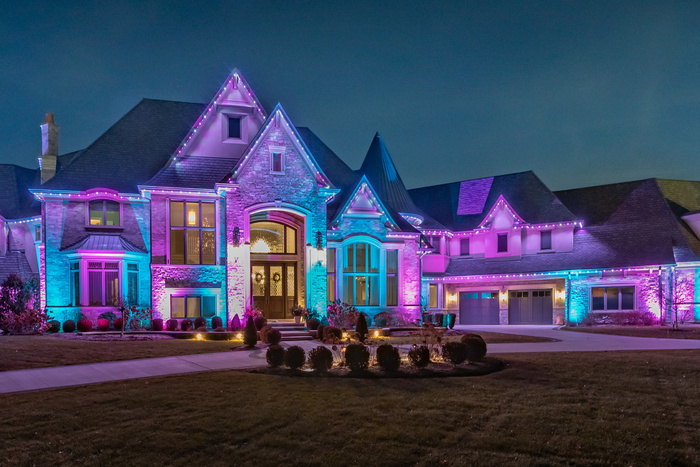 Christmas permanent Lights front of house 3