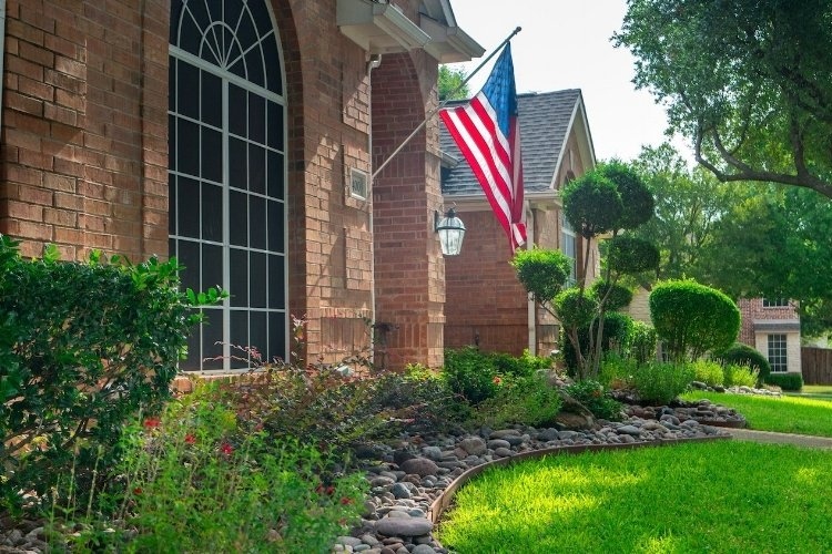 5 Front Yard Landscaping Ideas for Your North Texas Home